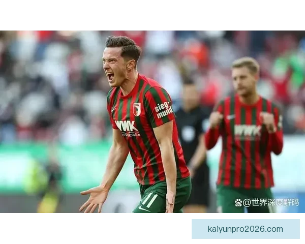 体育精神闪耀赛场奥格斯堡格雷戈里奇主动示意裁判取消犯规赢得尊重