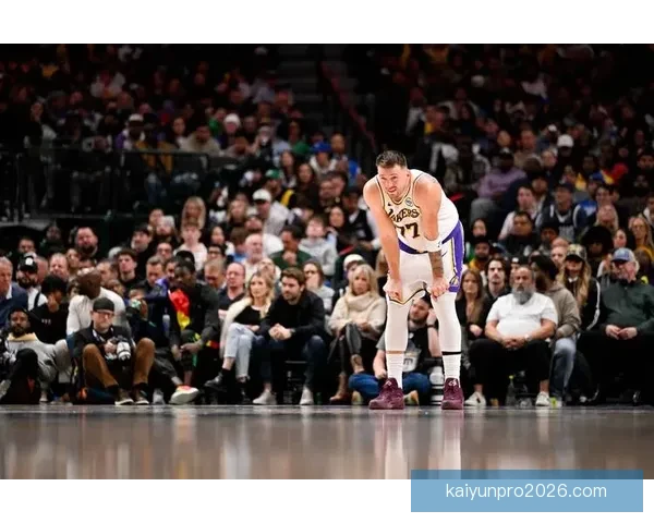 东契奇单月狂砍580分刷新湖人队史得分纪录