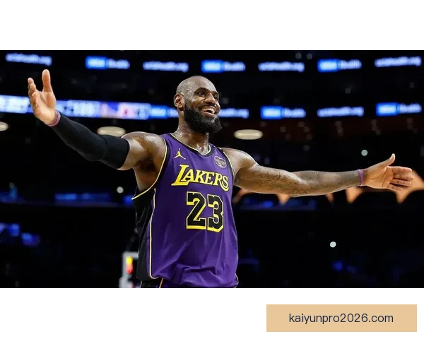 詹姆斯评价里夫斯打球风格独特节奏灵活非典型白人球员